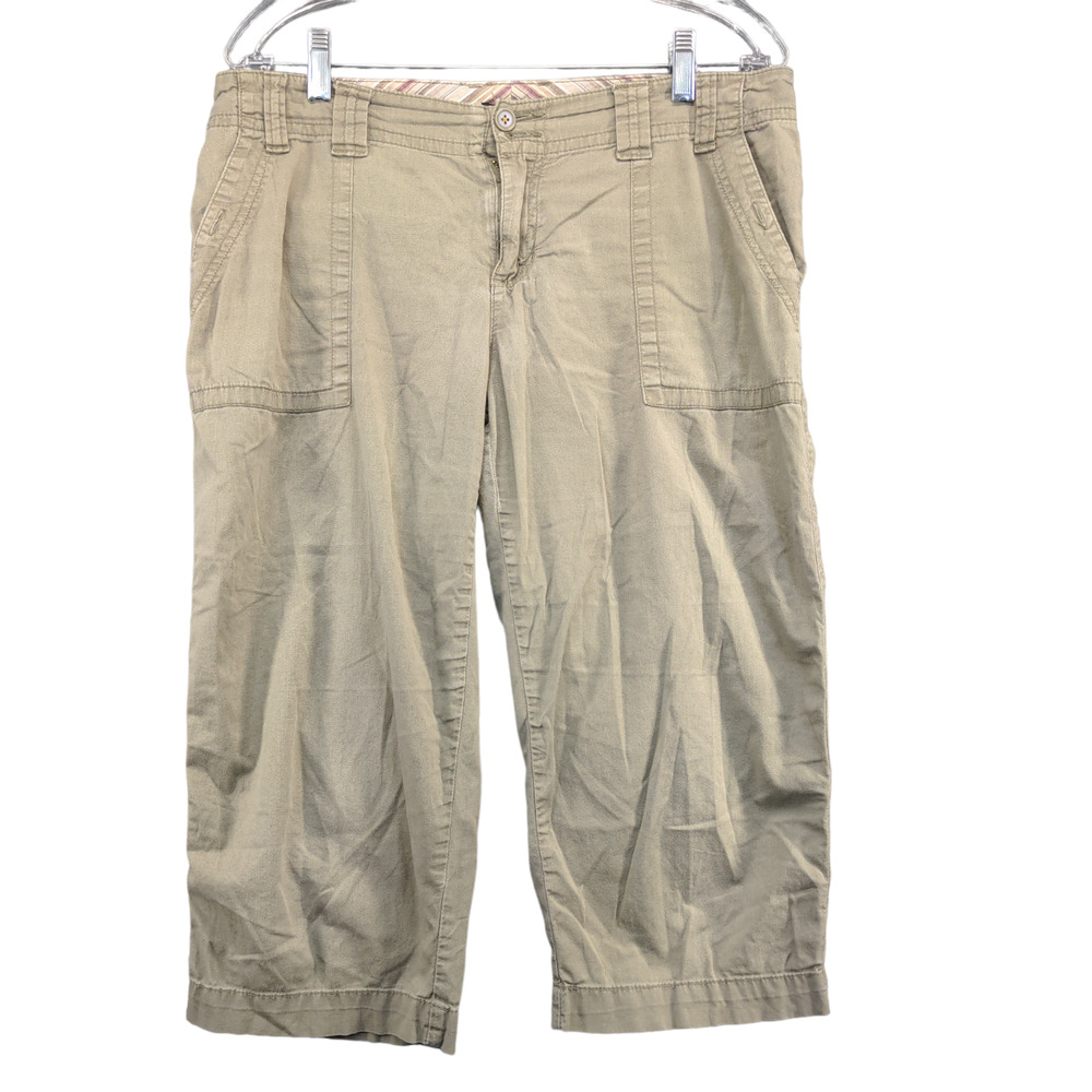Axcess Women's Stretch Capri Pants Tan Size 8 Patch Pocket Cotton Blend Casual